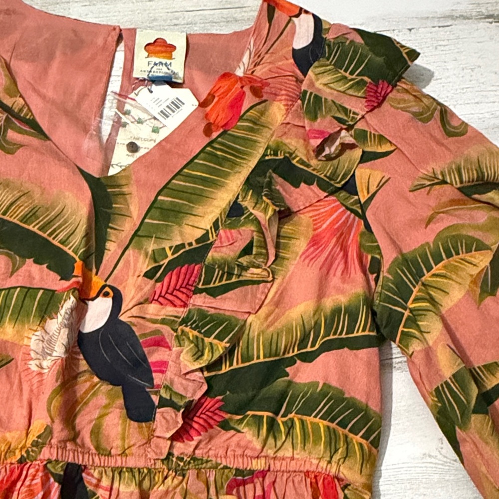 FARM Rio Yasmine Parrot Ruffle Blouse Size Large NWT - Picture 6 of 14